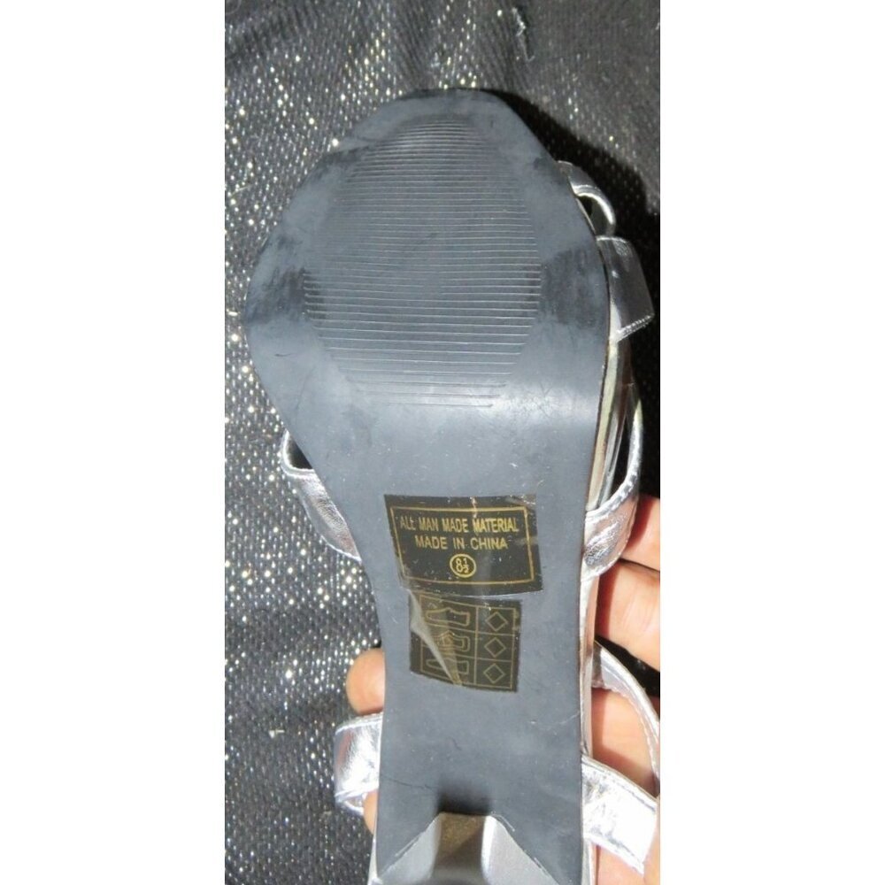 BOGO Rasolli Silver Italian Leather T strap slingback heels size 8.5 - Picture 11 of 14